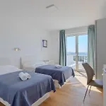 Aponia * Porec