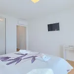 Aponia Semesterbostad Poreč