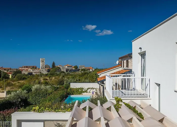 Aponia Tatil Evi